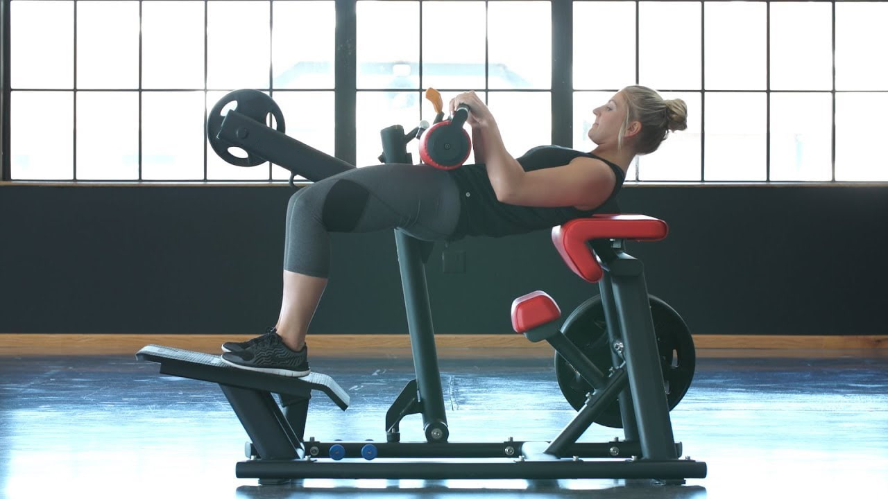Mely gépek hatékonyak a glute izom edzéshez?