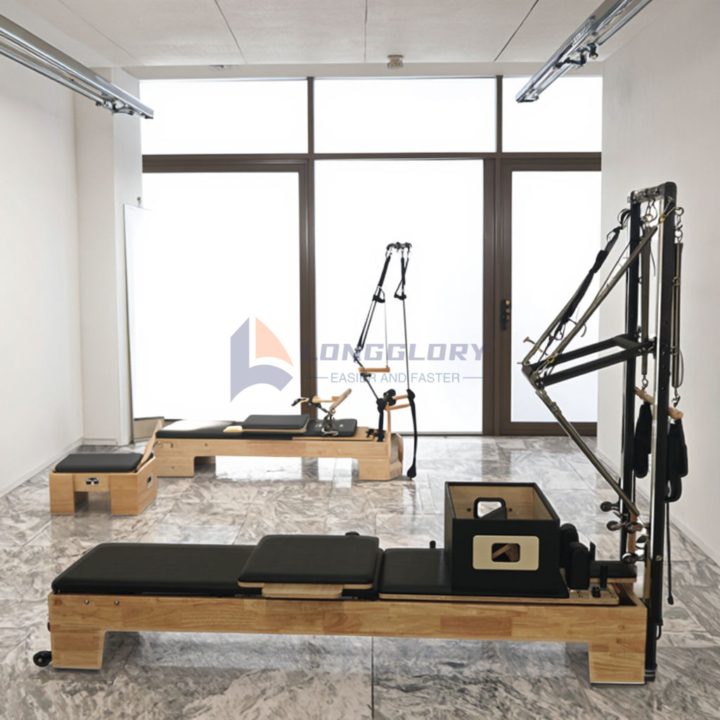 Tölgyfa fa pilates gép toronyval
